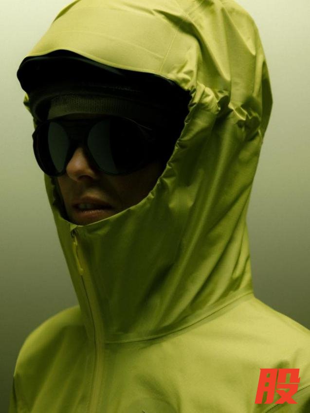 始祖鸟Alpha SL风帽